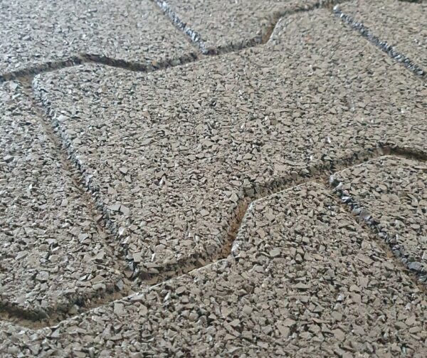 15 mm Dog Bone Rubber Jigsaw Tiles 1.1m x 1.1m Black - Image 5