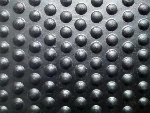 12mm 6ft x 4ft Stud Dot Rubber Stable Mats - Image 8