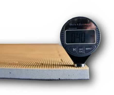 20mm Parlour Pit Mats Black/Wood 1m x 1m - Image 6