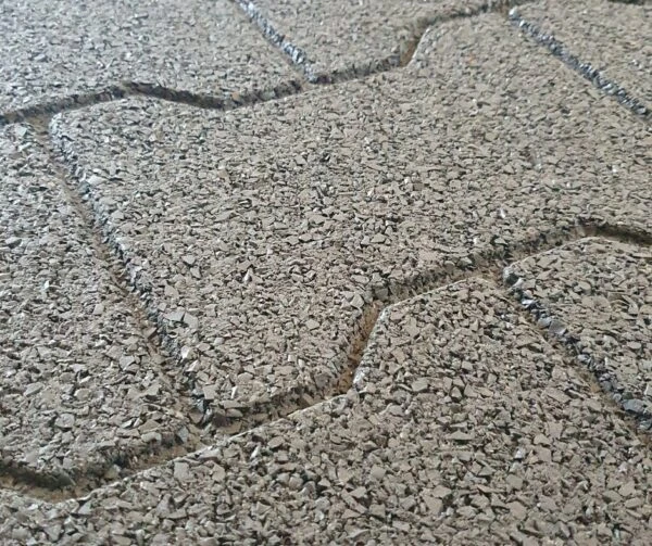 15 mm Dog Bone Rubber Jigsaw Tiles 1.1m x 1.1m Black - Image 5